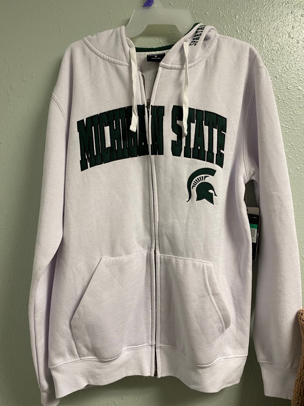 Colosseum Michigan State Spartan Hoodie- size M-NWOT